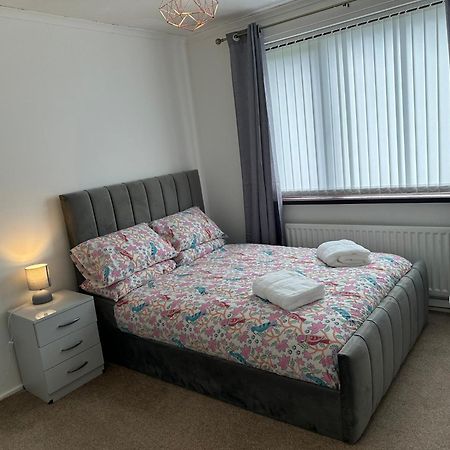 Lovely 3 Bedroom House Close To City Centre Peterlee Exterior photo